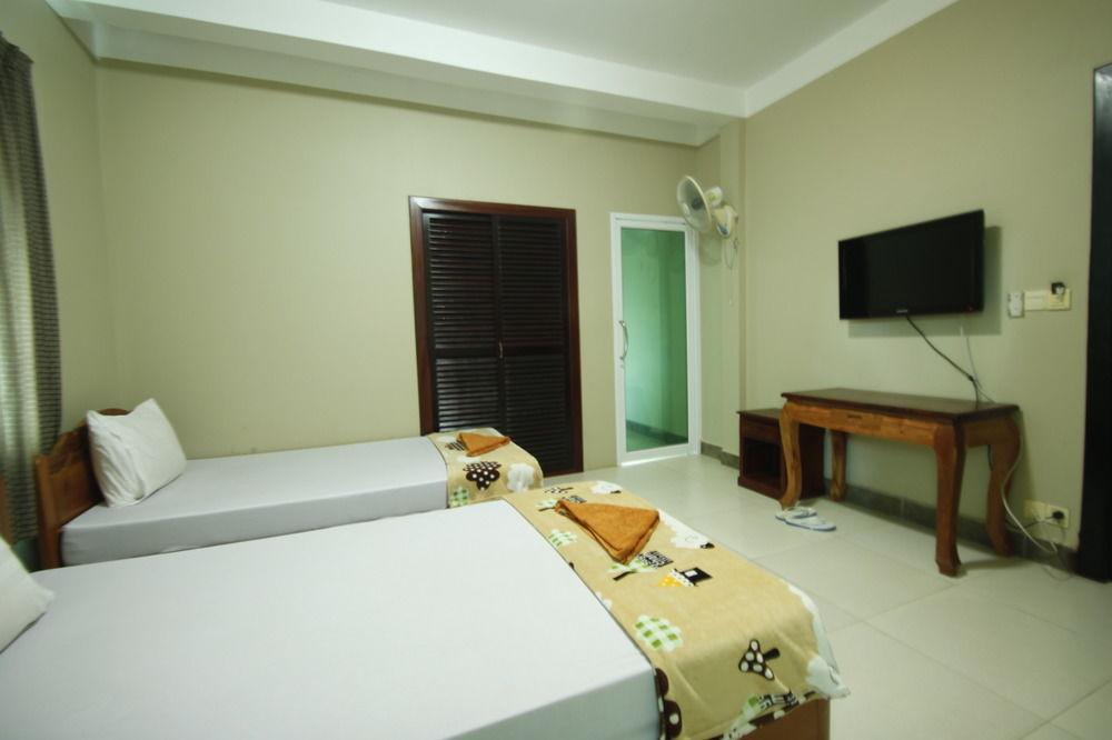 Sunday Guesthouse Sihanoukville Exterior foto