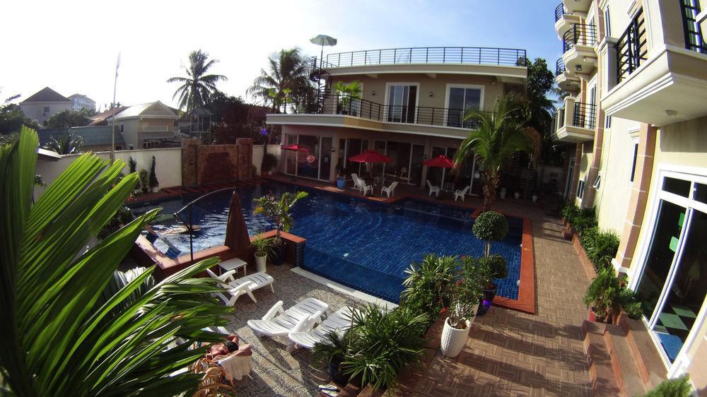 Sunday Guesthouse Sihanoukville Exterior foto