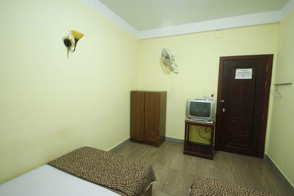 Sunday Guesthouse Sihanoukville Exterior foto