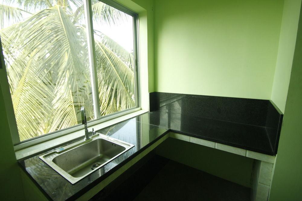 Sunday Guesthouse Sihanoukville Exterior foto